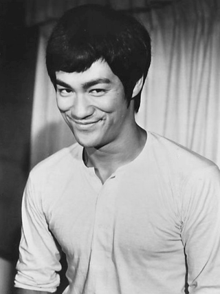 Bruce Lee en 1973. Wikimedia Commons